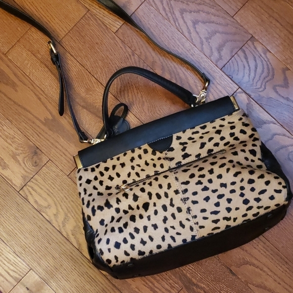 TORY BURCH cheetah Pricilla leather satchel. - Picture 6 of 8